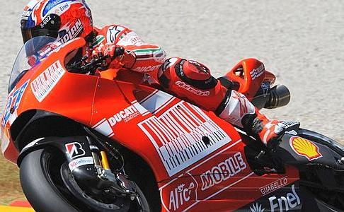 Mugello 2009 MotoGp: Yamaha sul podio (Lorenzo-Rossi); Ducati in trionfo (Stoner)
