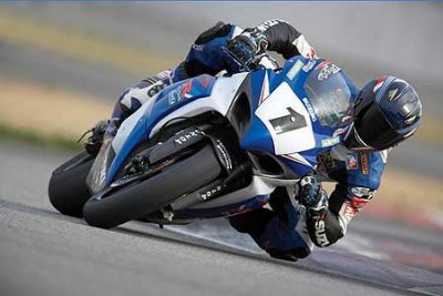 Superbike Misano Adriatico libere: tutti dietro Ben Spies (Yamaha). Max Biaggi nono