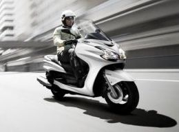 Scooter vs. moto: in Lombardia è sorpasso