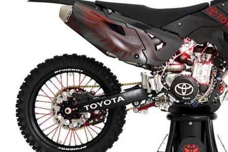 JGR Toyota Motocross Bike_02