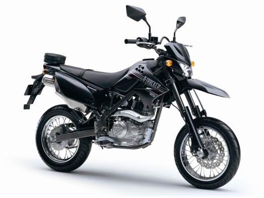 Le prime parole da neo-motociclista: arigatò Kawasaki (D-Tracker 125)