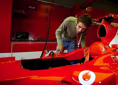 Valentino Rossi torna in Ferrari per un test