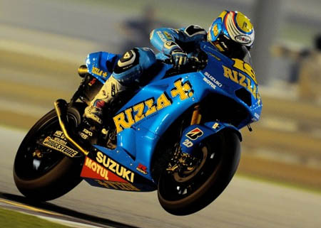 MotoGP: L'esordiente Bautista cambia stile di guida per la Suzuki