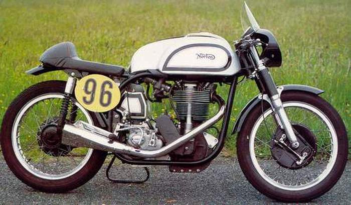 Norton Manx la moto del secondo dopoguerra
