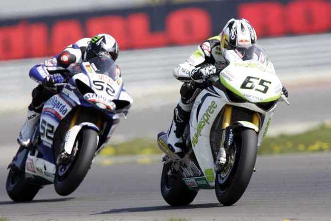 Superbike Assen 2010: Rea primo, Biaggi quarto. Gara 2 (come gara 1) al britannico