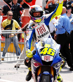 Moto Gp, parla Rossi: “Resto in Yamaha al 99%”
