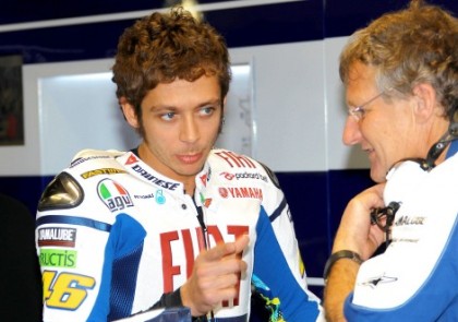 Moto Gp, Le Mans 2010: Rossi sincero dopo il primo posto. "Bisognerà stringere i denti"