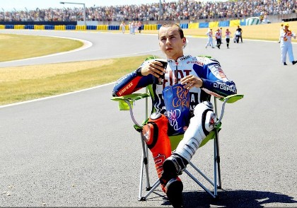Moto Gp, Le Mans: Lorenzo stupito e felice. E Rossi gli fa i complimenti