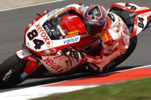 Superbike, Fabrizio sul ritiro della Ducati dalla Superbike. "Una decisione che penalizza i tifosi"