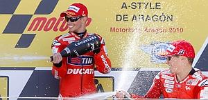 Moto Gp, Gran Premio d'Aragona: Stoner e la Ducati risorgono ad Alcaniz, Hayden 3°. Pedrosa 2° guadagna 7 punti su Lorenzo 4°. Rossi chiude 6°