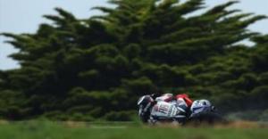 Moto Gp, Lorenzo il più veloce nelle libere "bagnate" del venerdì a Phillip Island