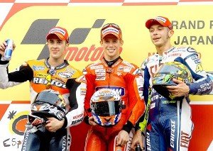 MotoGp, Gran Premio del Giappone: trionfa ancora Stoner, ma che duello tra Rossi e Lorenzo!