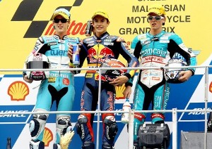 Motomondiale, nel Gp della 125cc in Malesia trionfa ancora Marquez. Terol 2° ed Espargarò 3° completano il podio