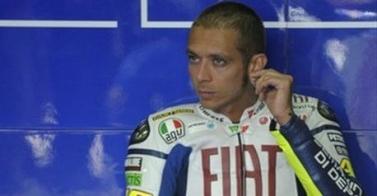 MotoGp, Rossi rinuncia al sogno Formula 1. "Non correrò con la Ferrari"