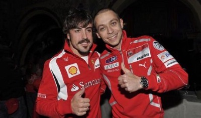 MotoGp, Alonso difende Rossi: "Non deve fare l'ingegnere"
