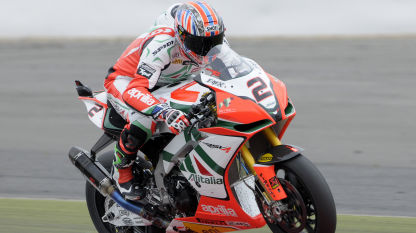 Superbike, Biaggi ritorna in sella all'Aprilia nell'ultima gara in Portogallo