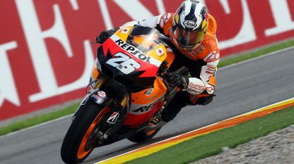 MotoGp, Pedrosa il più veloce anche oggi nei test di Valencia. Valentino ancora 6°