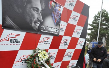 MotoGp, a Valencia la Ducati sogna la vittoria per Sic. Gresini: "Le magie a volte succedono"