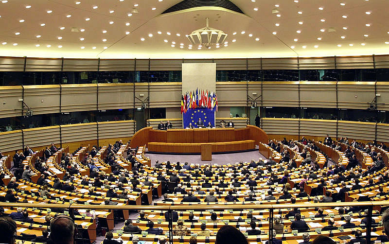 Moto ecologiche e sicure, nuove regole Ue dal 2014