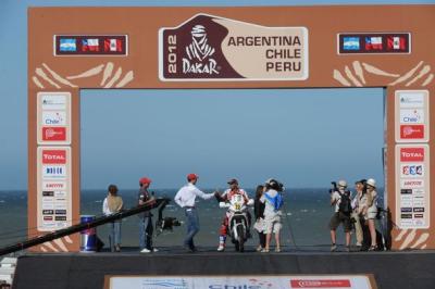 Dakar 2012 categoria moto 1a tappa a Francisco Lopez su Aprilia  