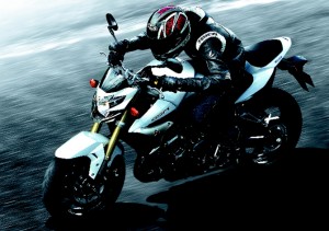 Suzuki Demo Ride Tour la sesta tappa a Livorno