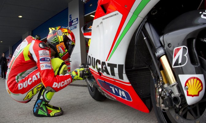 Rossi e Ducati è addio ufficiale a fine MotoGP 2012