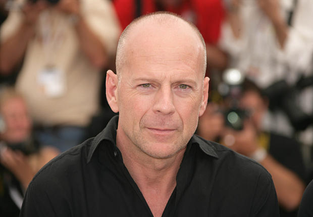 Bruce Willis vende la collezione di moto a Boot Compaign