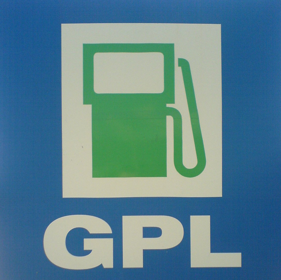 Prezzi carburante Gpl in calo